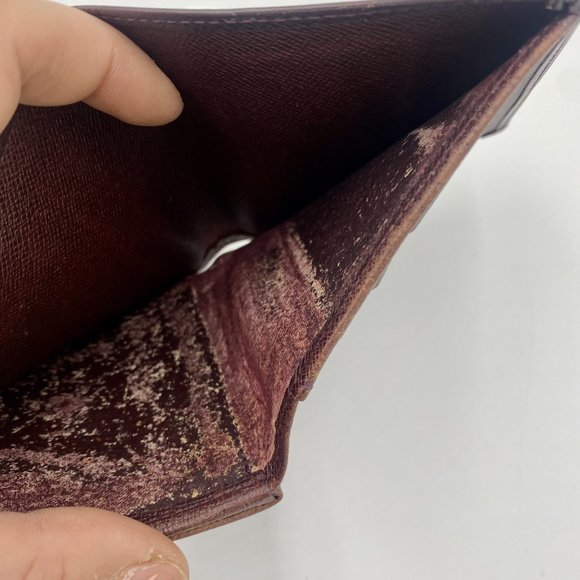 Vintage Louis Vuitton Chocolate Brown Wallet. - Picture 4 of 4